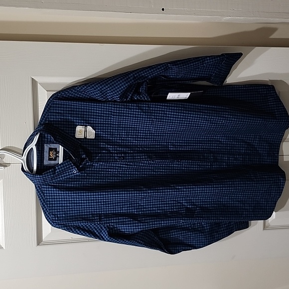 Lee Other - Lee plaid button down shirt size xl color indigo blue